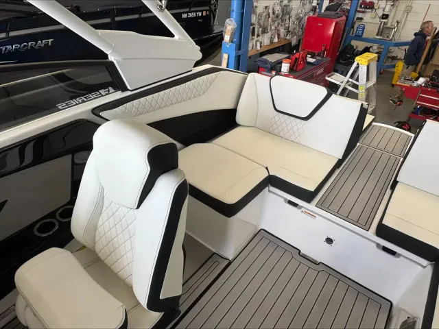 Boat Thumbnail 6