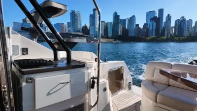 Pre-Owned 2015 Sea ray 510 Fly for Sale | Vancouver, BC | M&P Yacht Centre | 6aa84814947bd62dbb023813