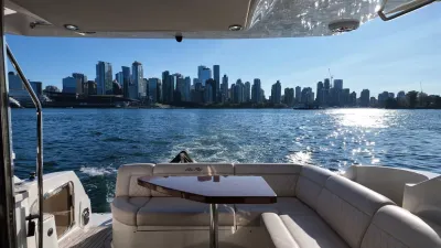 Pre-Owned 2015 Sea ray 510 Fly for Sale | Vancouver, BC | M&P Yacht Centre | 6aa84814947bd62dbb023813