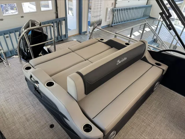 Boat Thumbnail 7