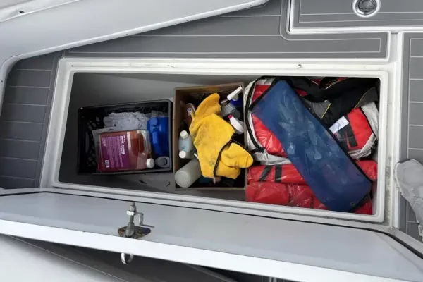 2006 Contender 28 SPORT detail image 32