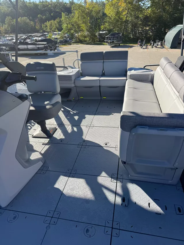 Boat Thumbnail 6