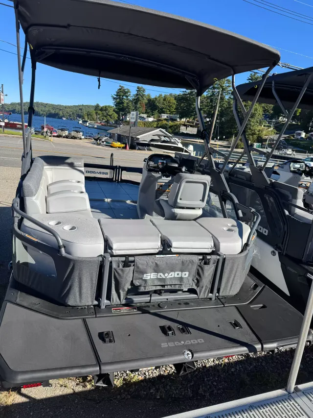 Boat Thumbnail 4