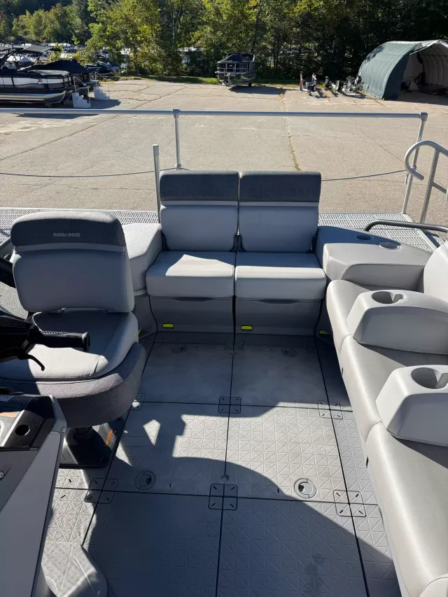 Boat Thumbnail 6