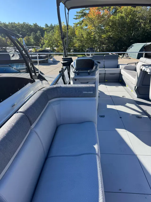 Boat Thumbnail 6