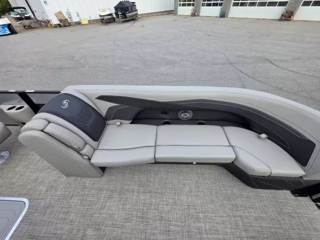 Boat Thumbnail 23