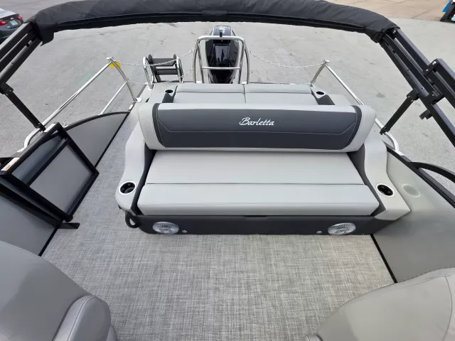 Boat Thumbnail 9