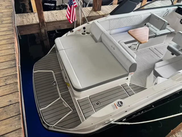 Boat Thumbnail 12