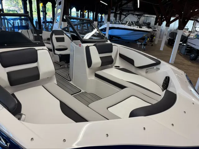 Boat Thumbnail 10