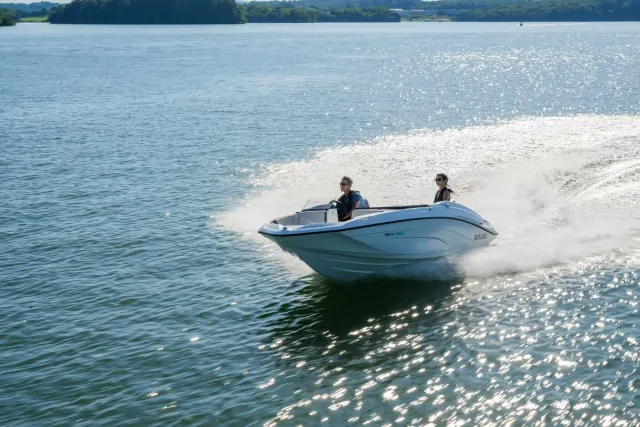 Boat Thumbnail 3