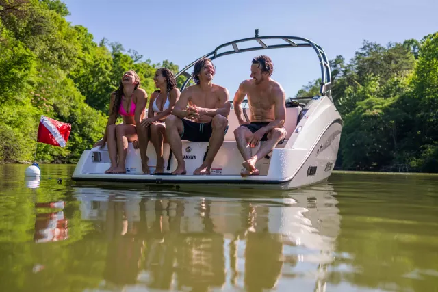 Boat Thumbnail 32
