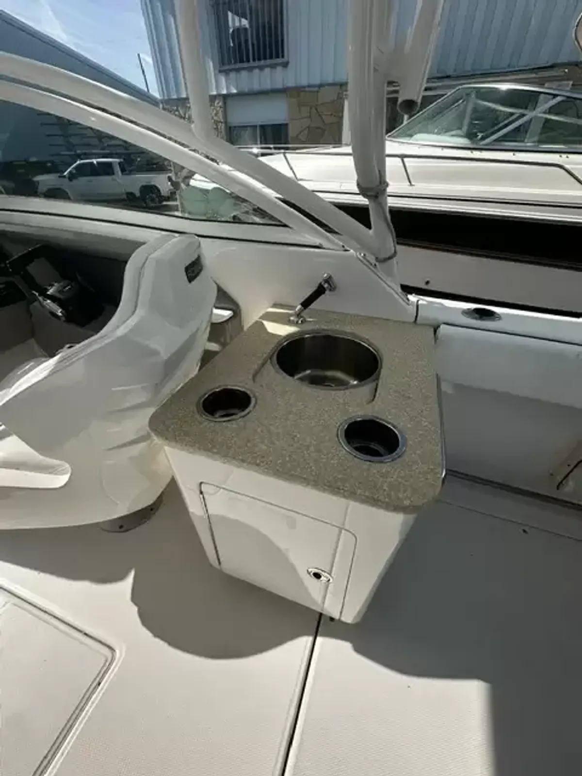 dummy-boat-img