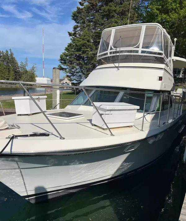 1989 Hatteras 40 Double Cabin-3