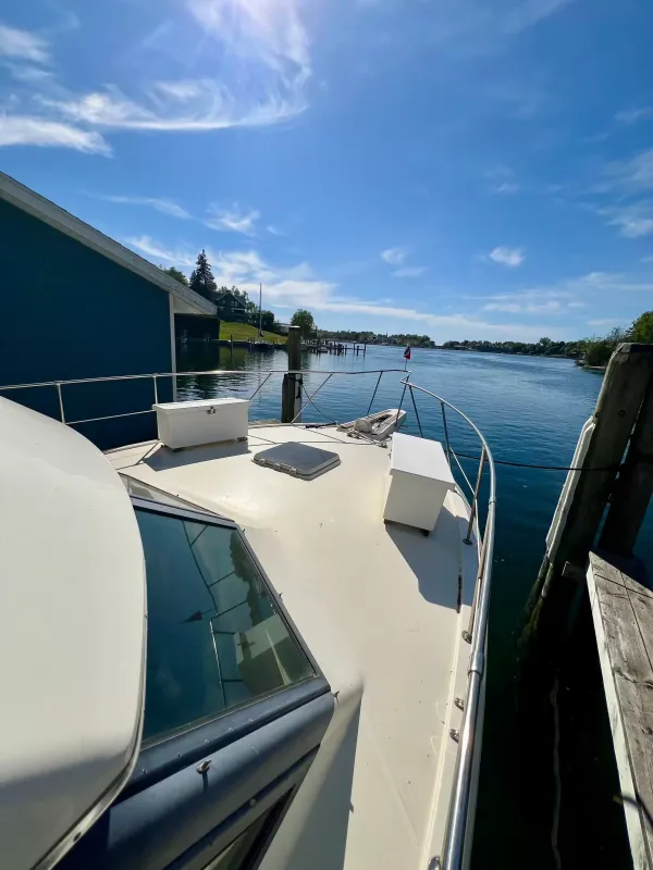 1989 Hatteras 40 Double Cabin-10