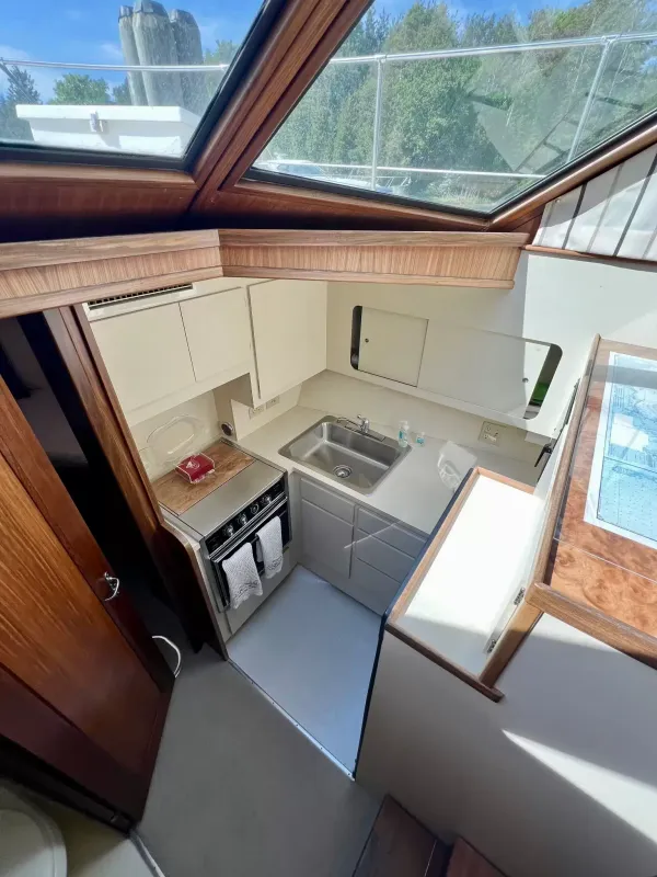 1989 Hatteras 40 Double Cabin-22