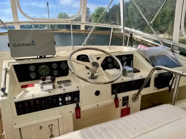 1989 Hatteras 40 Double Cabin-26