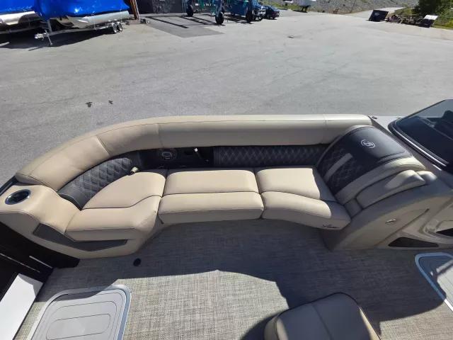 Boat Thumbnail 24