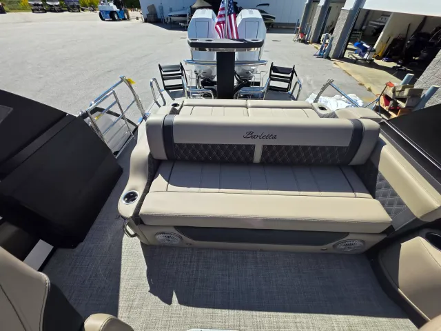 Boat Thumbnail 8