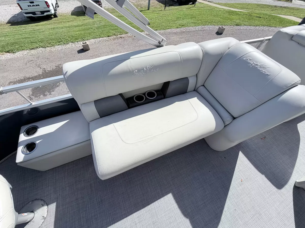 dummy-boat-img
