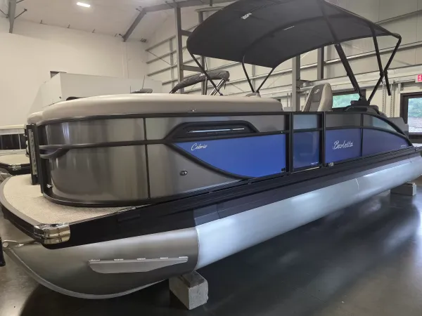 2027 Barletta boats Cabrio 22UC