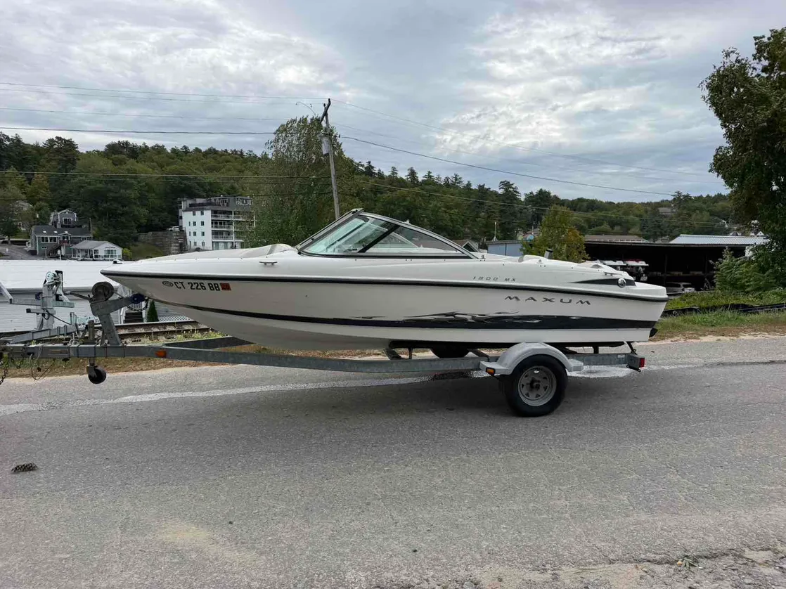 dummy-boat-img