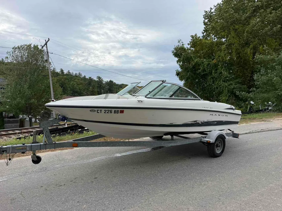 dummy-boat-img