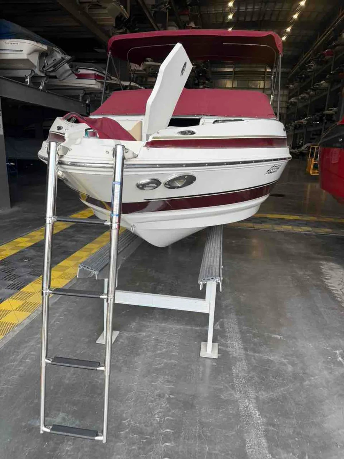 2005 Larson LXI208-3