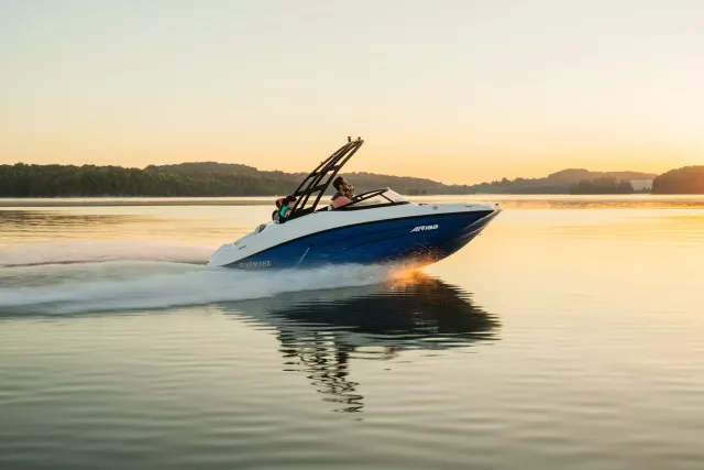 Boat Thumbnail 3