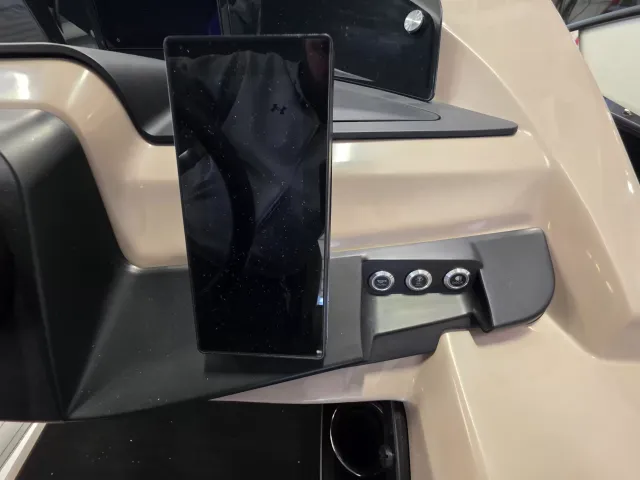 Boat Thumbnail 17