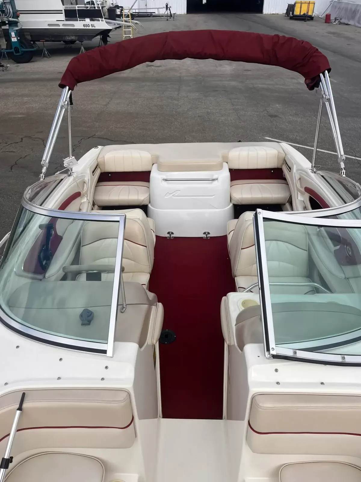 boat-carouselImage-image