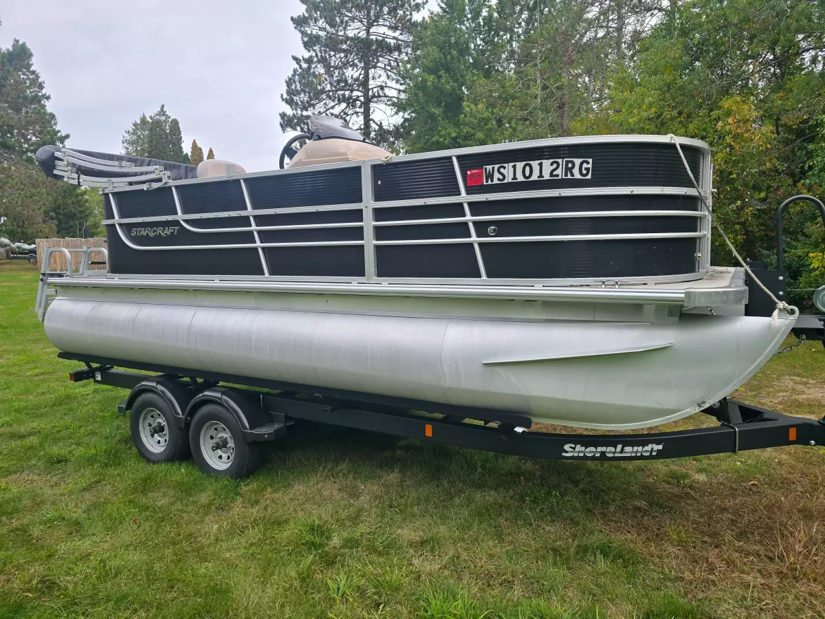 boat-carouselImage-image
