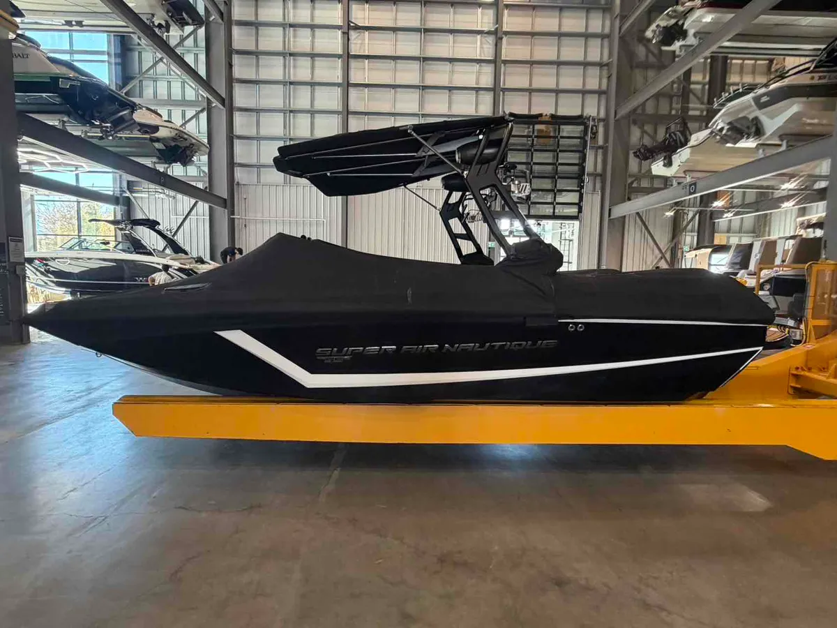 2017 Super Air Nautique GS20-33