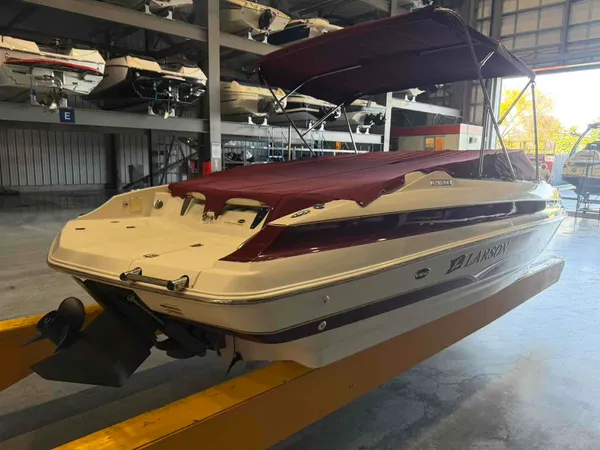 2005 Larson LXI208-21