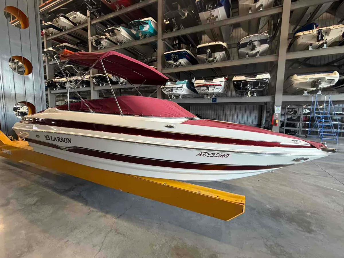 2005 Larson LXI208-23
