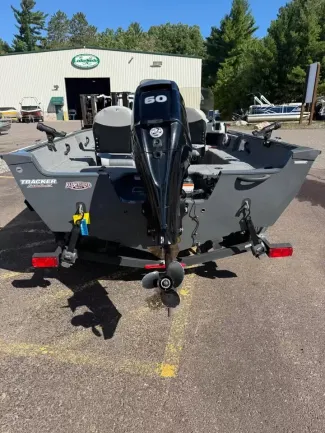 2017 Tracker Pro Guide V16 SC-7