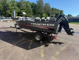 2017 Tracker Pro Guide V16 SC-5