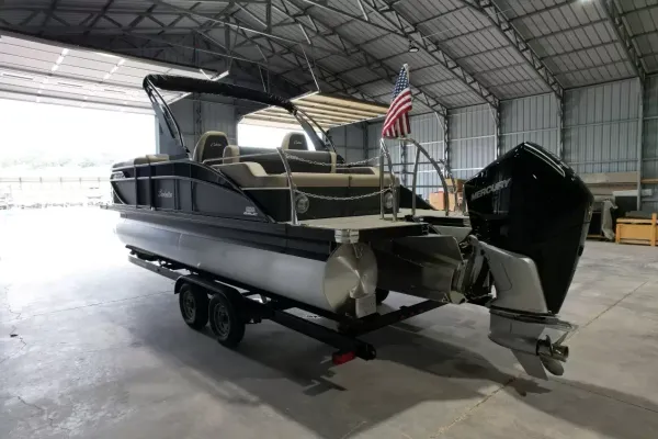 2027 Barletta Cabrio 22UC-14