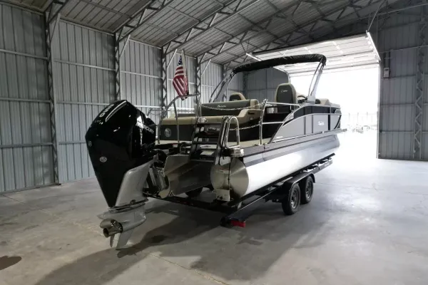 2027 Barletta Cabrio 22UC-4