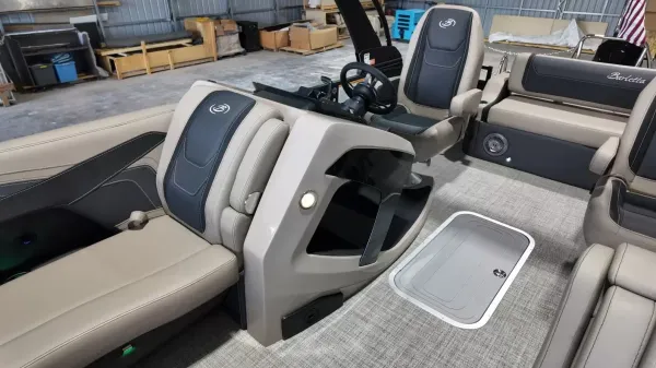 2027 Barletta Cabrio 22UC-34