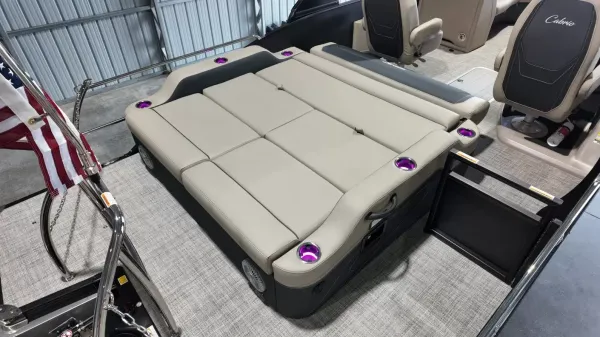 2027 Barletta Cabrio 22UC-54