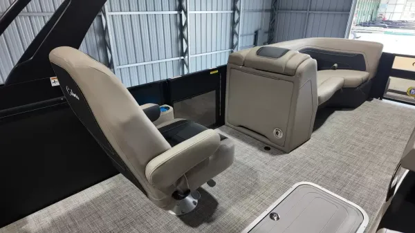 2027 Barletta Cabrio 22UC-50