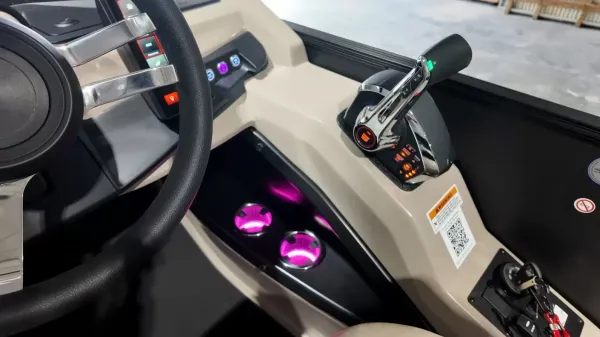 2027 Barletta Cabrio 22UC-44