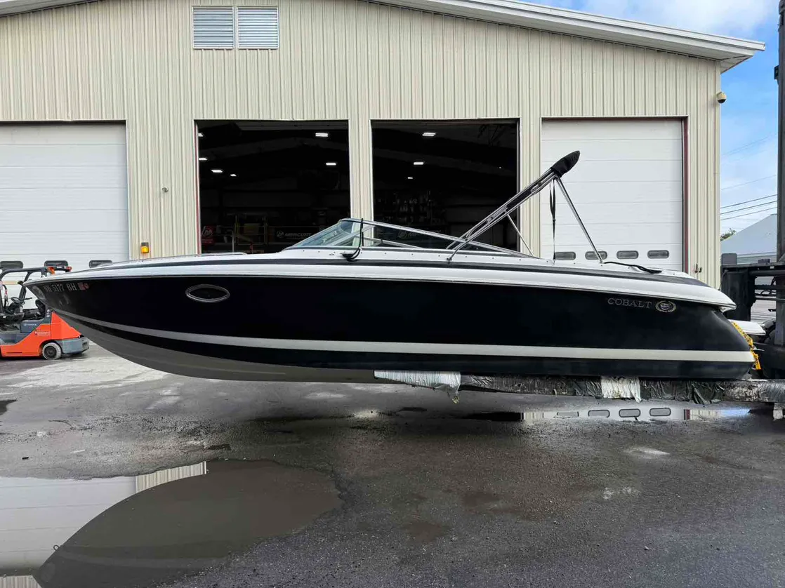 dummy-boat-img