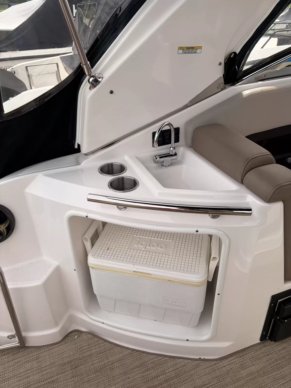 dummy-boat-img
