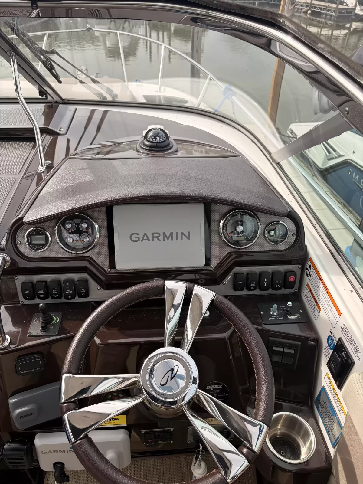 dummy-boat-img