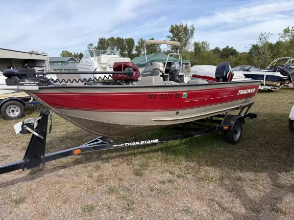 2002 Tracker SUPER GUIDE V160