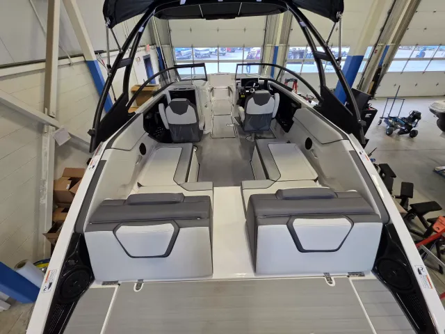 Boat Thumbnail 7