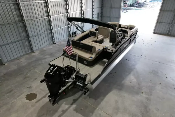 2027 Barletta Cabrio 22U-9