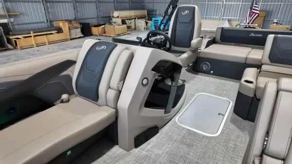 2027 Barletta Cabrio 22U-38