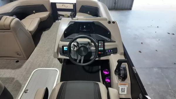 2027 Barletta Cabrio 22U-44